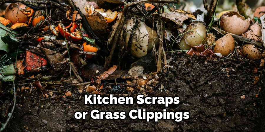 Kitchen Scraps or Grass Clippings