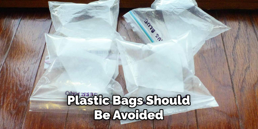 Plastic Bags Should Be Avoided
