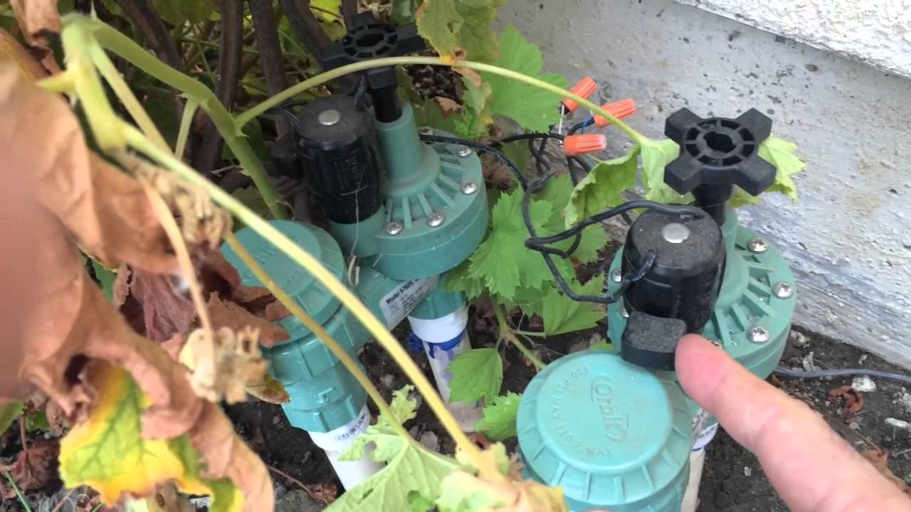 How to Manually Turn on a Sprinkler Valve