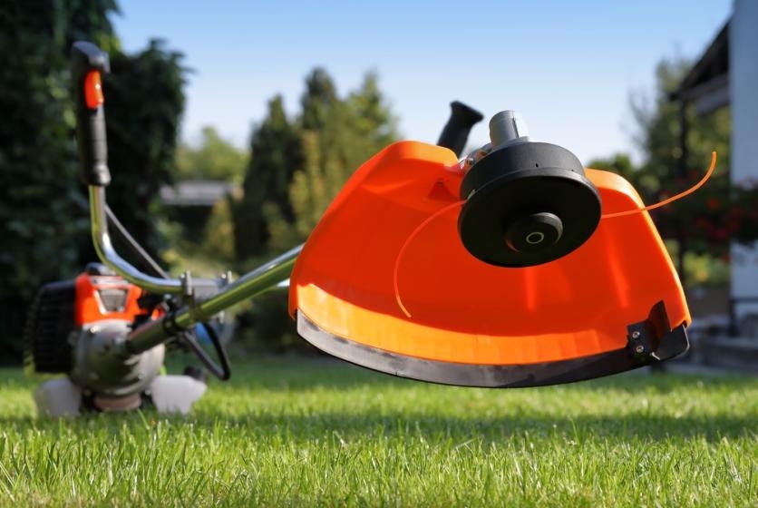 How to Clean a Weed Eater