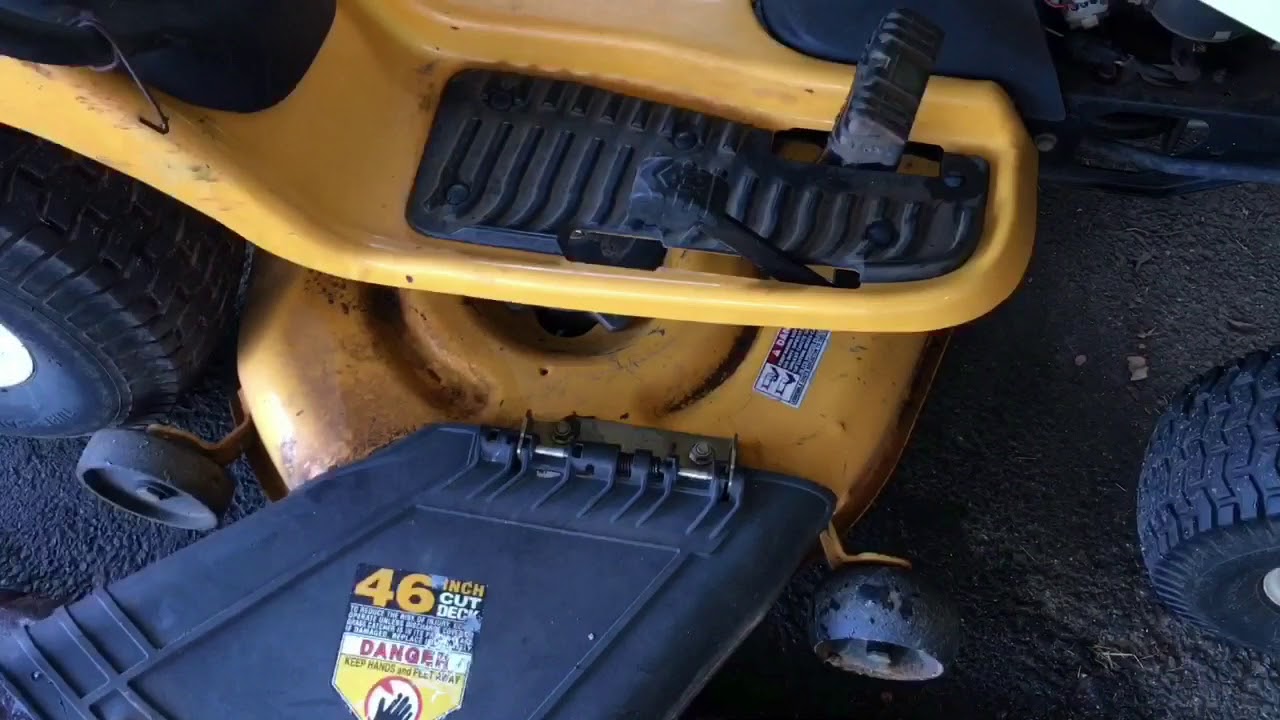 How to Tighten Drive Belt on Cub Cadet