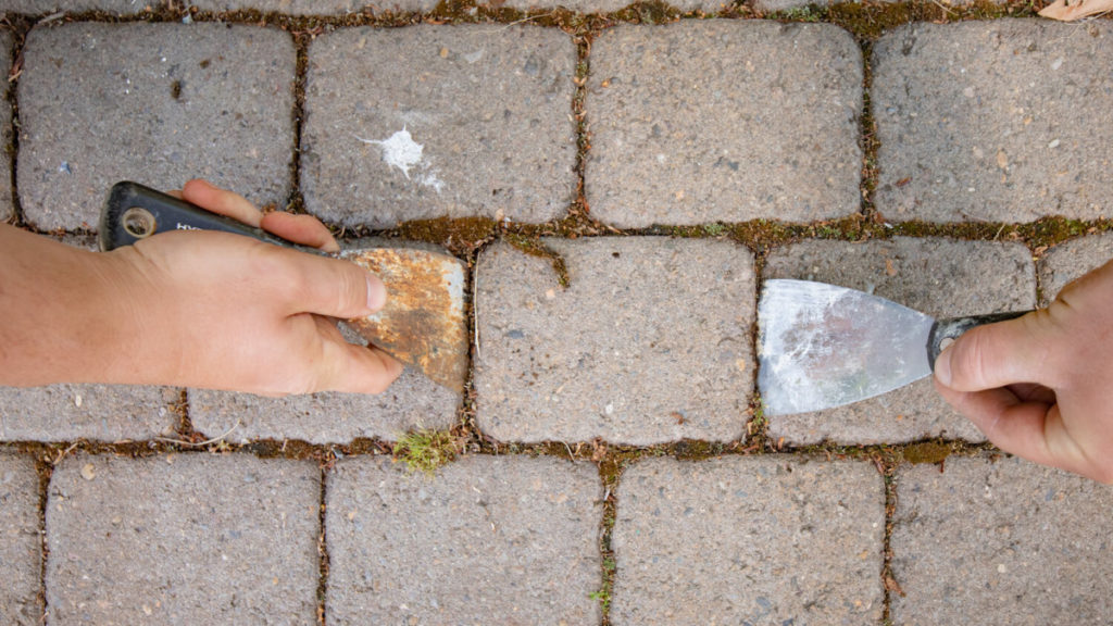 How to Remove Pavers