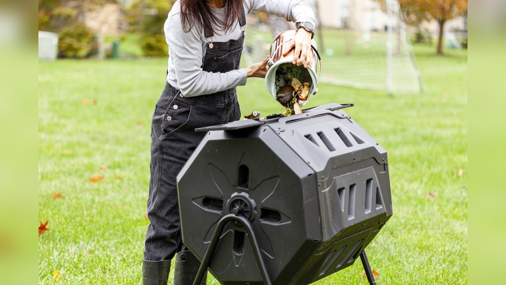 How to Use a Compost Tumbler